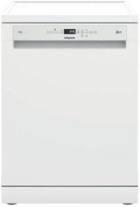 Hotpoint HD7FHP33UK 10 Program Freestanding Dishwasher in white with adjustable racks and multiple wash programs