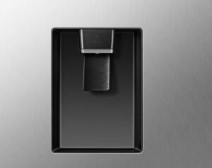 Hisense RS840N4WCE Non-Plumbed American Style Smart Fridge Freezer in Stainless Steel